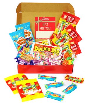 Personalised Retro Red Sweet Hamper 620g